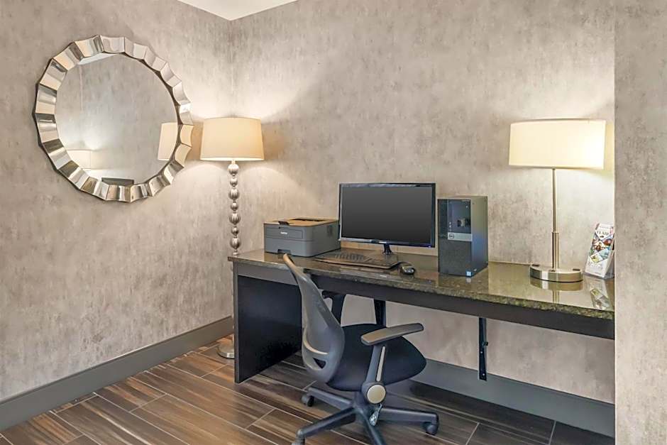 Best Western University Inn