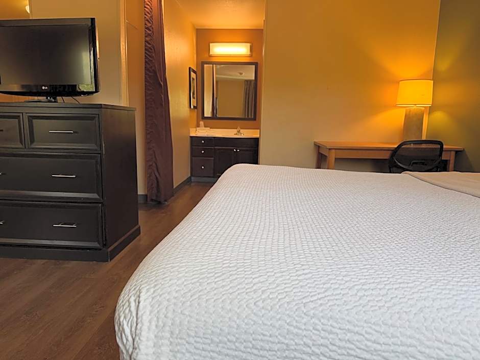Hawthorn Extended Stay by Wyndham Irving Las Colinas