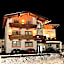 Haus Alpina & Landhaus Schöpf