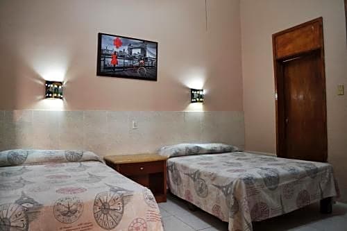 Hotel Maya