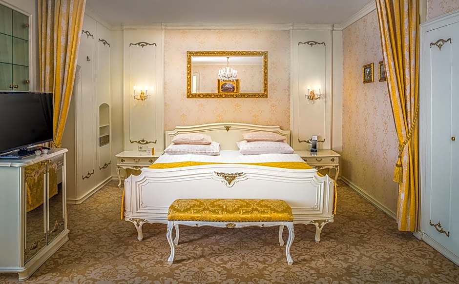 Schlosshotel Römischer Kaiser