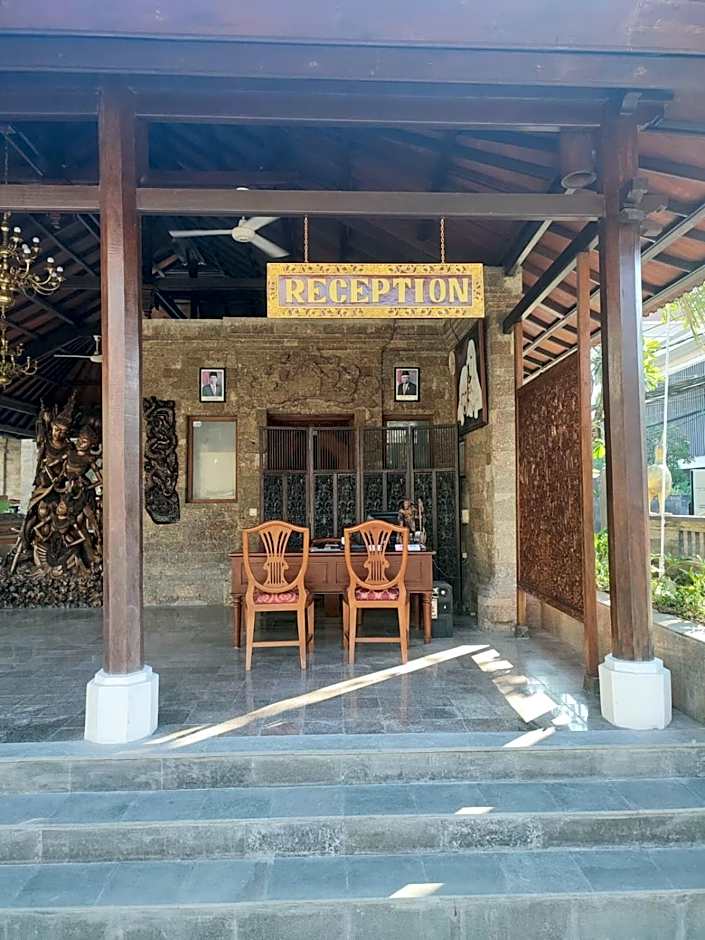 Sari Bunga Hotel - Legian, walking distance to Legian Beach