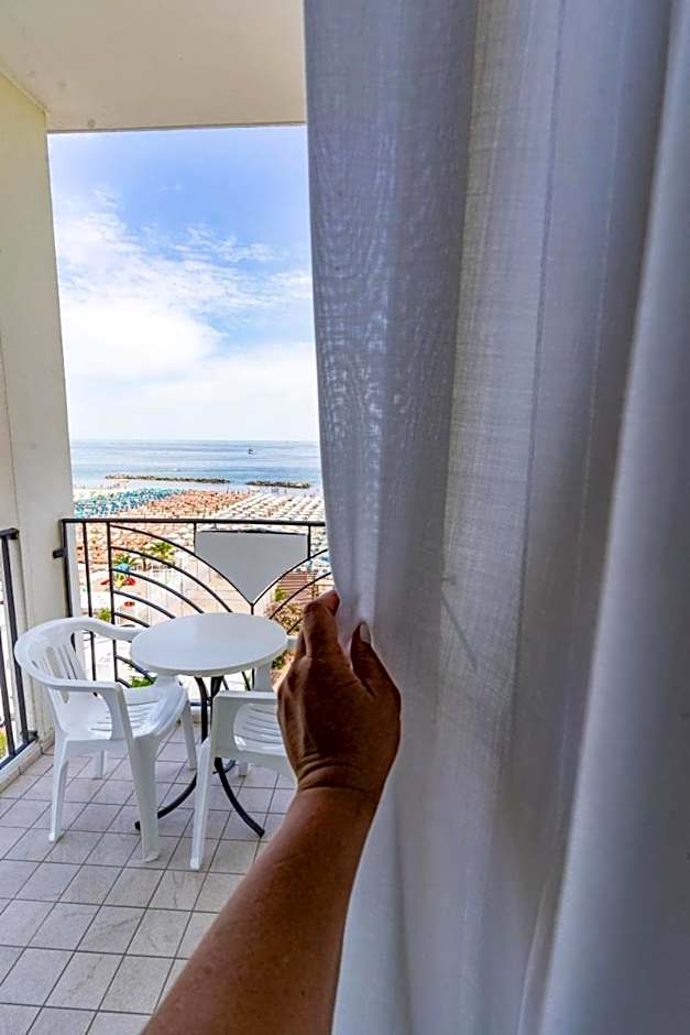 Hotel Prestige