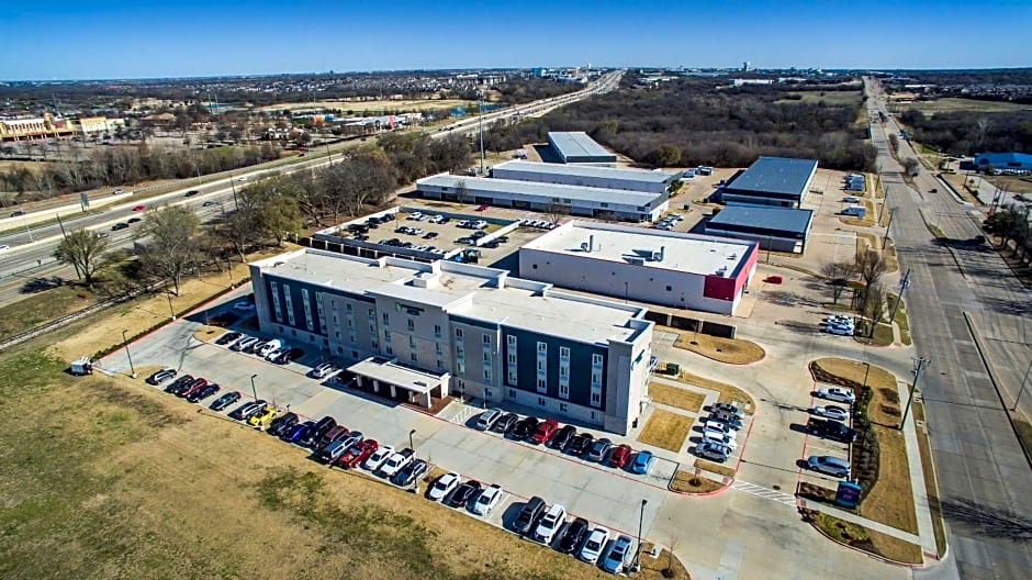 WoodSpring Suites Dallas Plano Central Legacy Drive