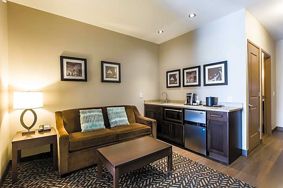Holiday Inn Express & Suites Spruce Grove - Stony Plain By IHG