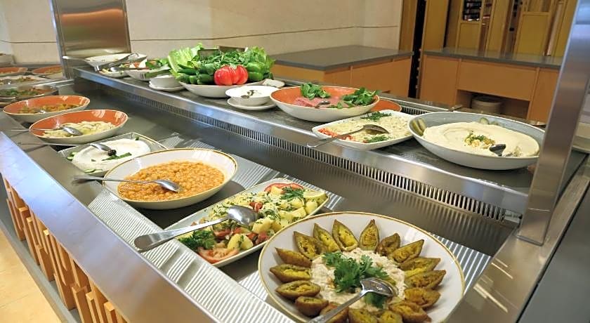 Golden Tulip Serenada Hamra Hotel