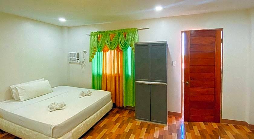 RedDoorz @ 4ks Pension House Bogo City Cebu