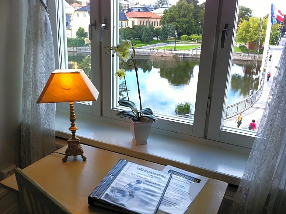 Strand Hotell