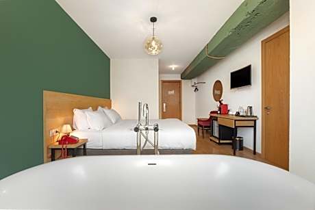 Family Room with Front View and Terrace