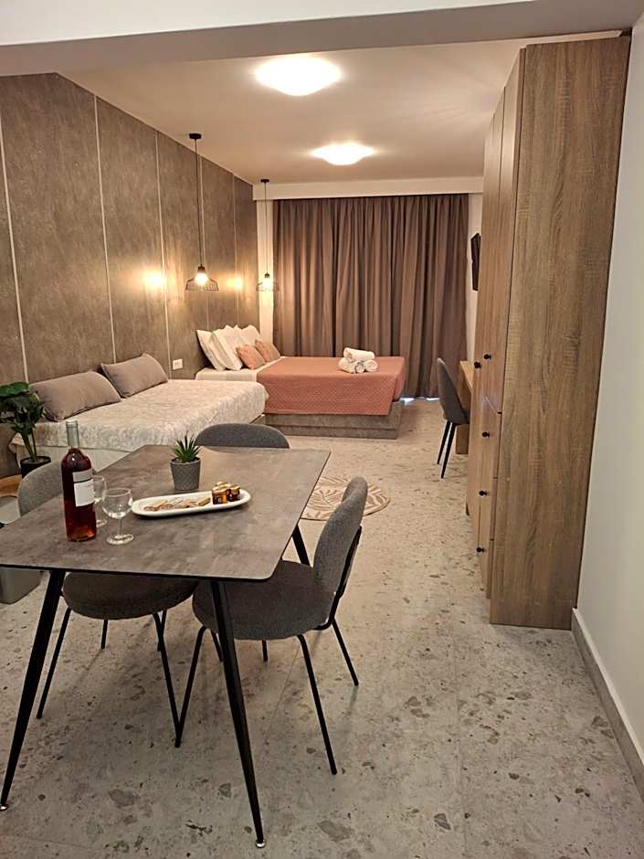 Peter's Place Studios & Suites