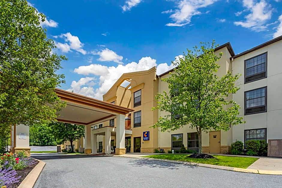 Comfort Suites near Penn State