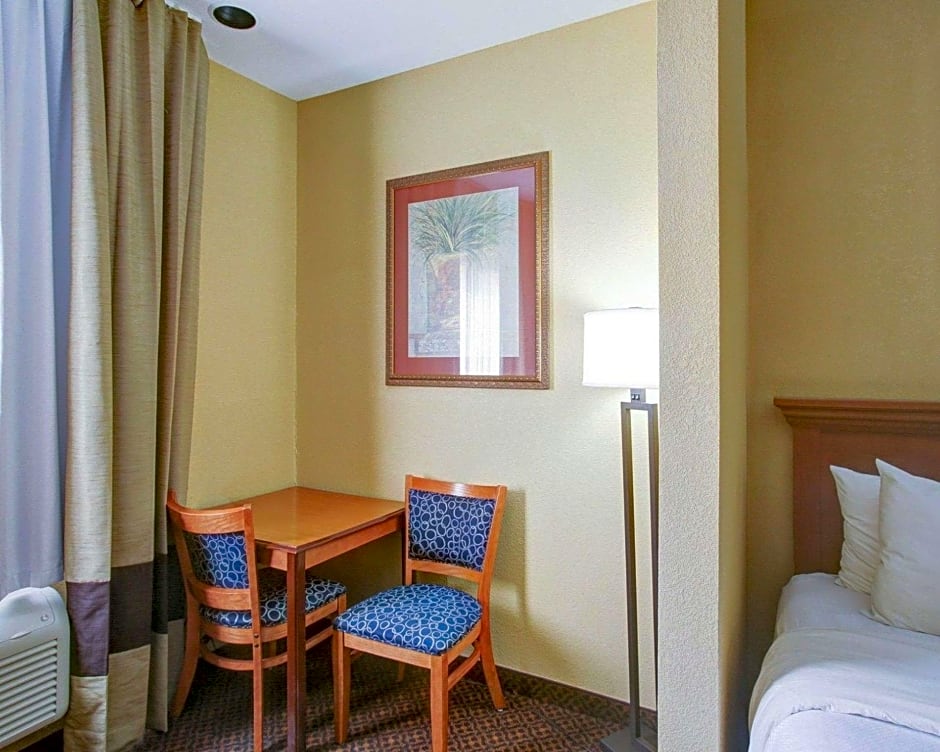 Comfort Suites Brenham
