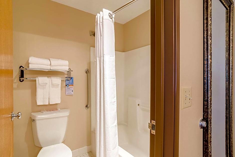 Quality Inn Alliance