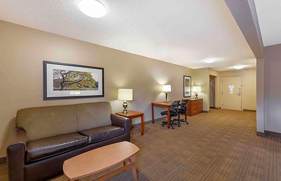 Suburban Studios Copley Akron West