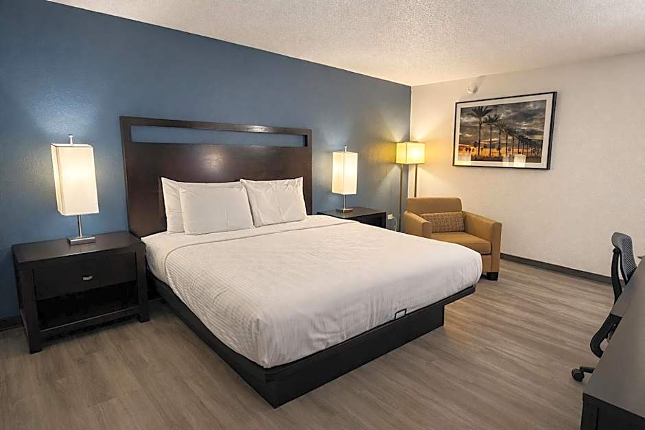 Express Inn & Suites