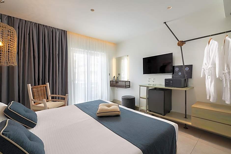 Elakati Luxury Boutique Hotel - Adults Only