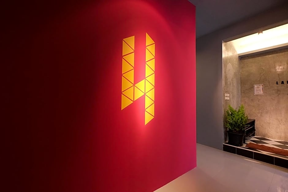 Everyday Bangkok Hostel