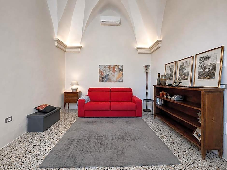 Palazzo de Carlo e il parco dei 7 pozzi