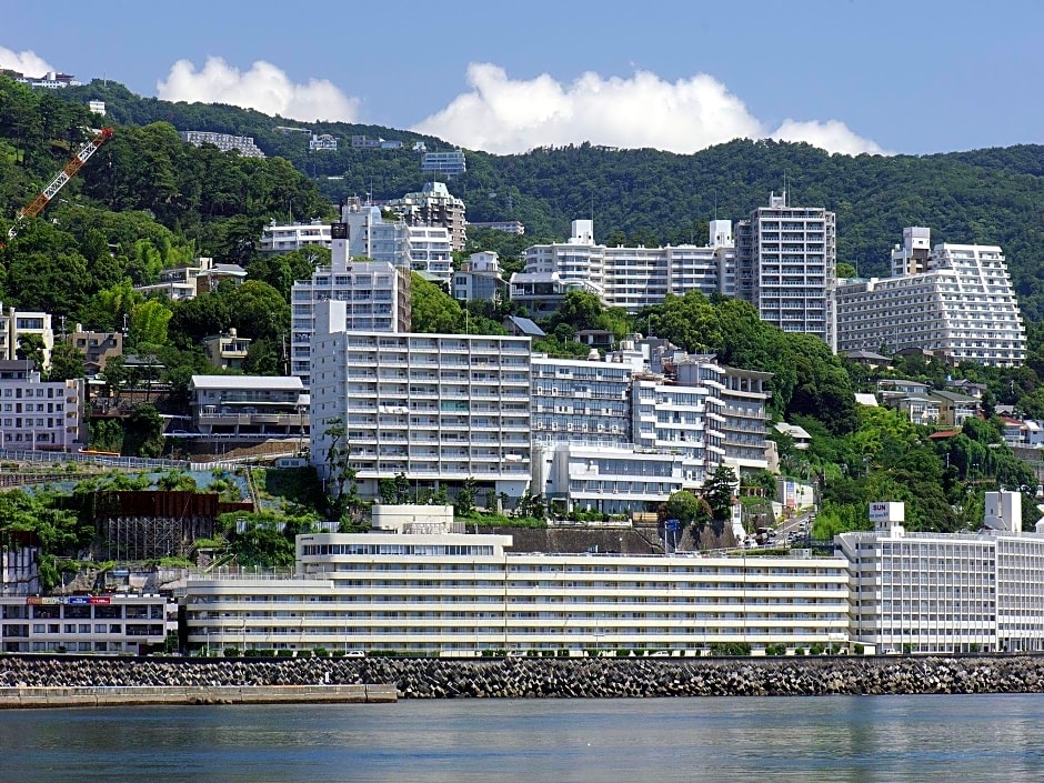 Wisterian Life Club Atami