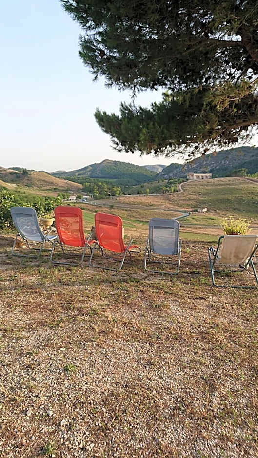 Helimos B&B with Segesta Temple view near Castellammare del Golfo
