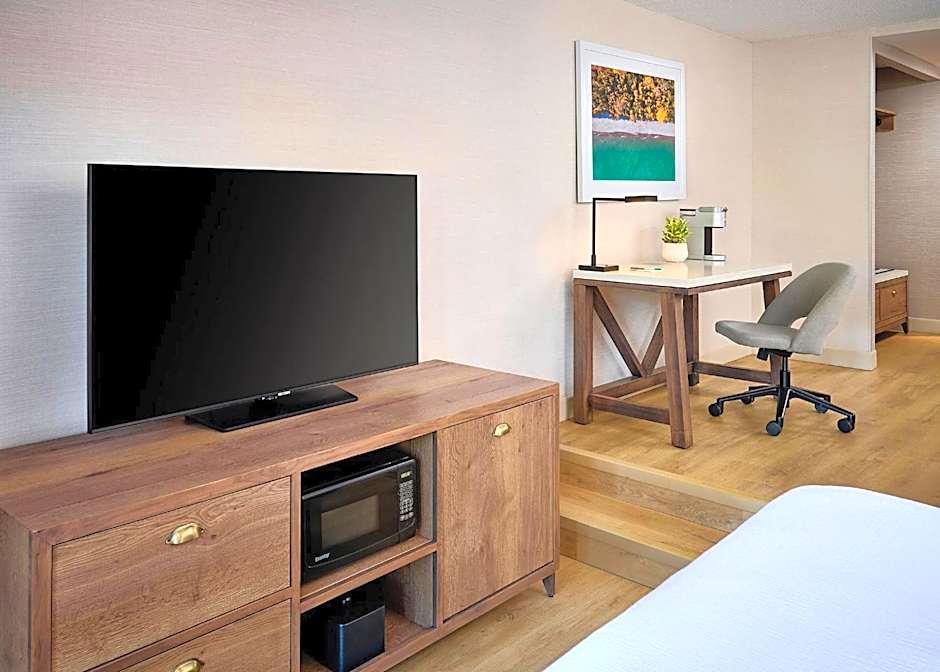 Valhalla Hotel & Conference Centre