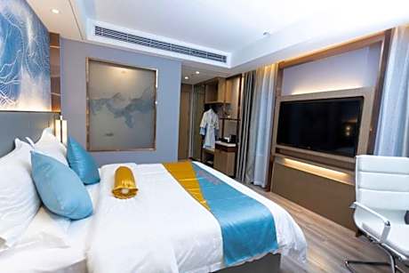 GTI - YingKA Queen Room