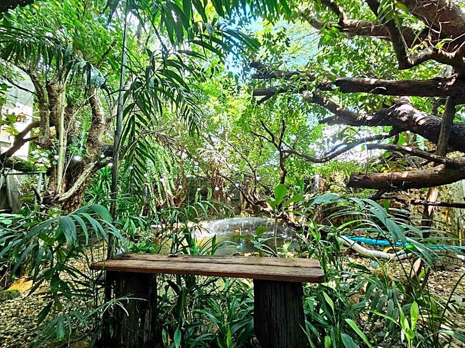 Chiangmai Lanna & Modern Loft Hotel