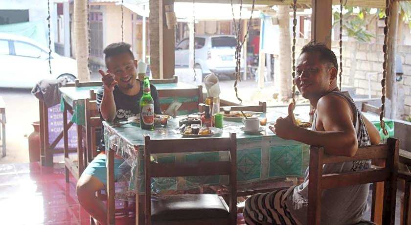 Duyung Rooms and Resto