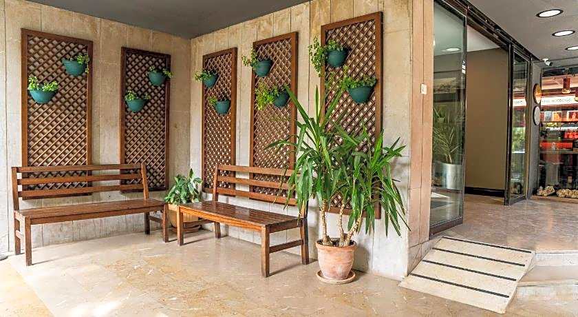 The Suadiye Residence