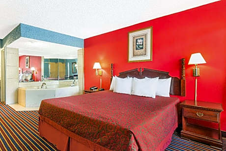 1 King Bed Studio Suite Smoking