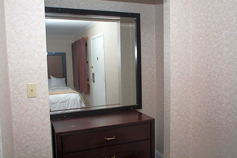 Atlantic Inn and Suites - Wall Township