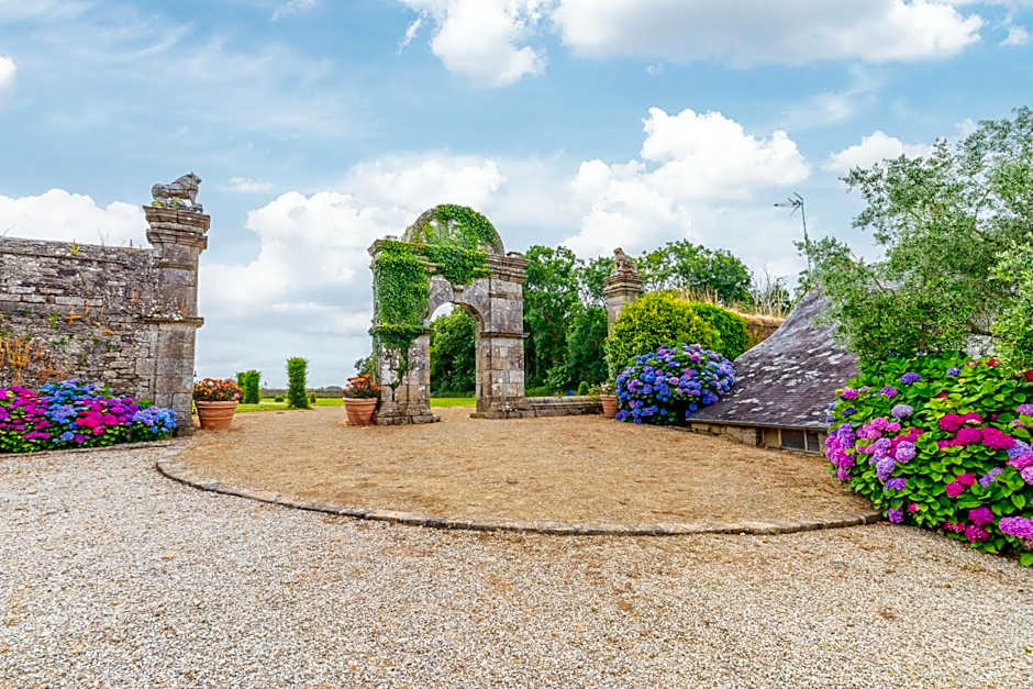 Manoir de Moellien, The Originals Relais (Relais du Silence)