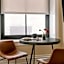 Sonder by Marriott Bonvoy Jewelers Row Apartments Millenium Park