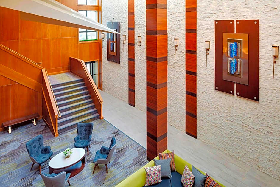 Courtyard by Marriott Boston Logan Airport