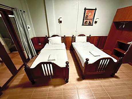 Superior Twin Room - Non-Smoking