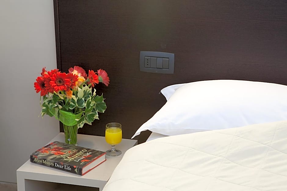 Auto Park Hotel