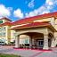 La Quinta Inn & Suites by Wyndham Ennis