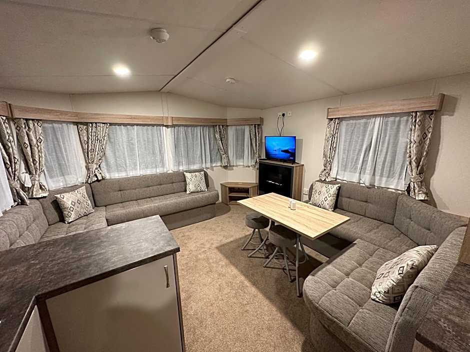 Photo 1 of 38 of Billing Aquadrome Luxury Static Caravan