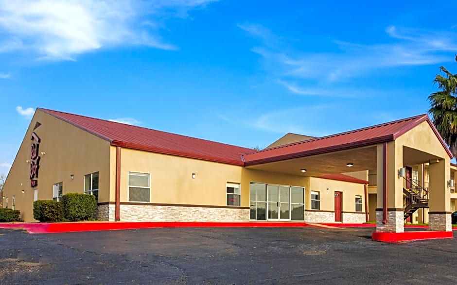 Red Roof Inn Temple