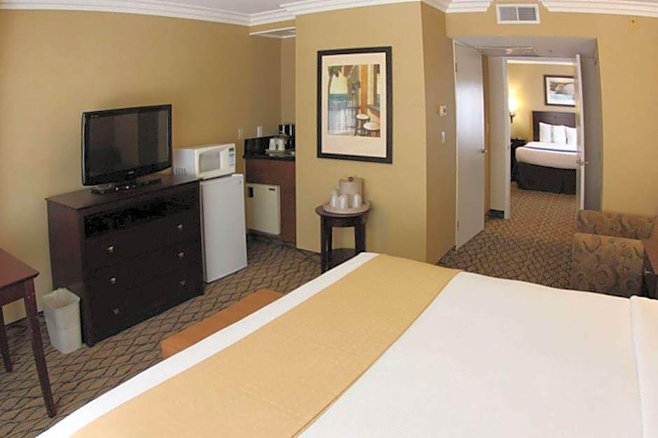 The Volare, Ascend Hotel Collection