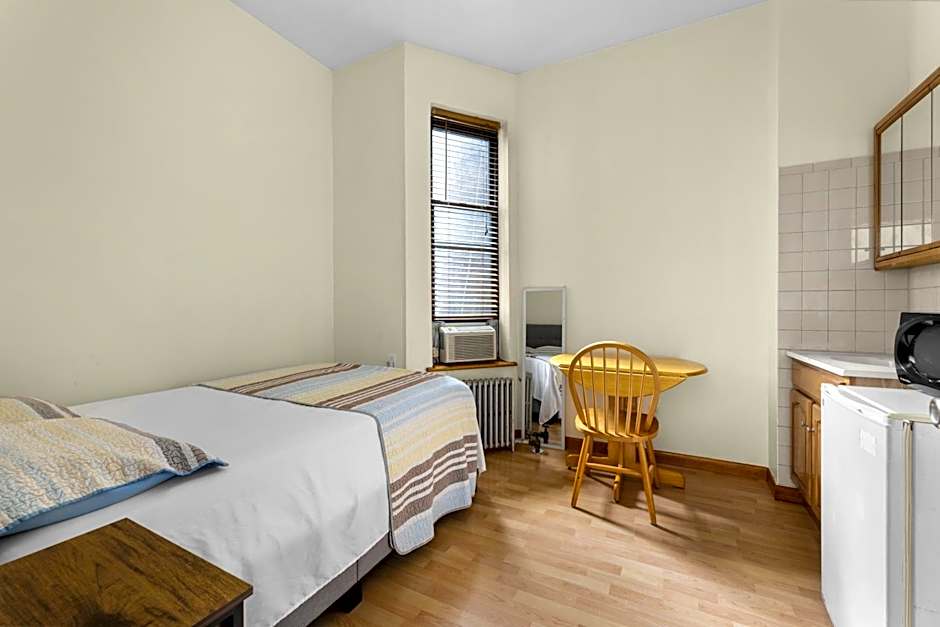 West 30th Street Guest House