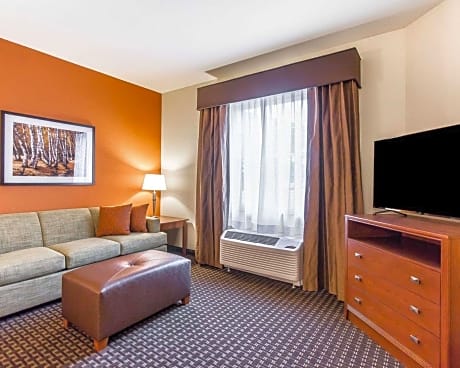 2 Queen Beds Efficiency Nonsmoking