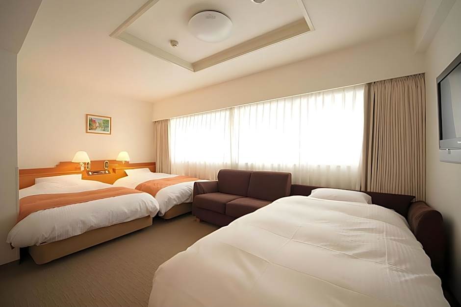 Shin-Osaka Station Hotel