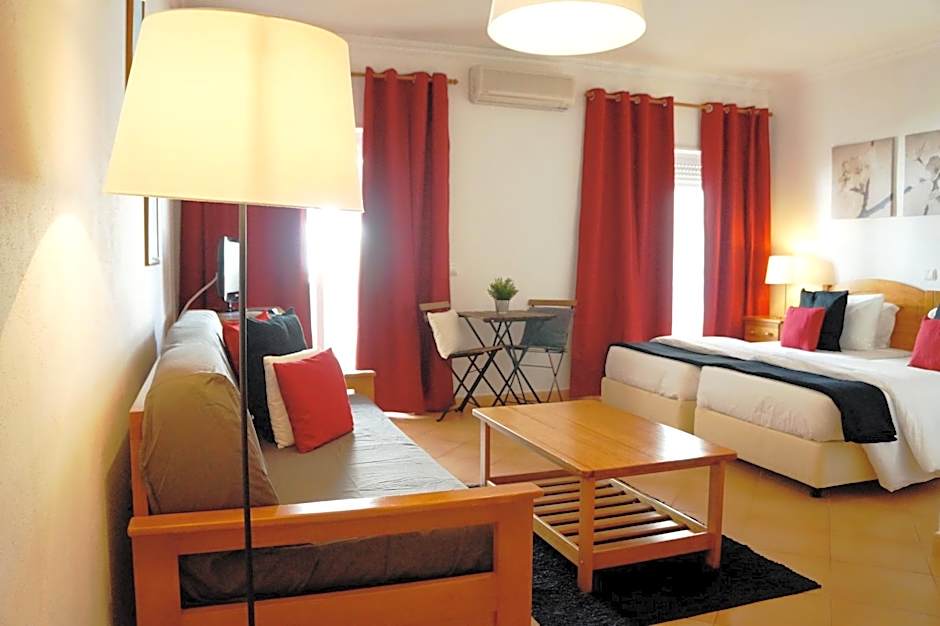 Oasis Beach Apartments