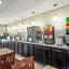 Super 8 by Wyndham Knoxville West/Farragut