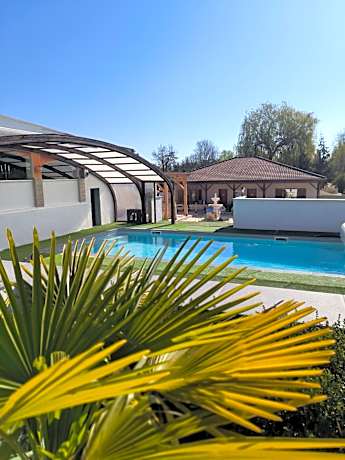 Logis Hôtel -Spa-Restaurant Le Saint Antoine