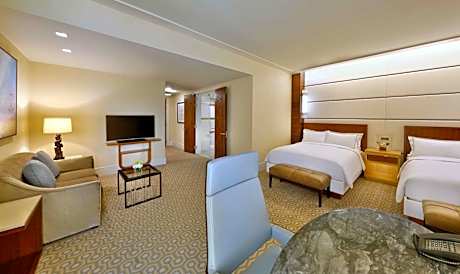 Executive Queen Room with Two Queen Beds and Partial Haram View