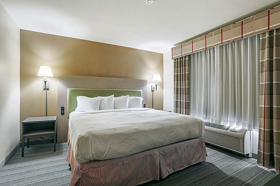 Country Inn & Suites by Radisson, Green Bay, WI