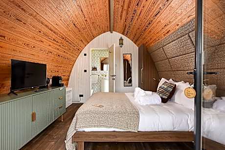 COZY HIDES Fairy Glen