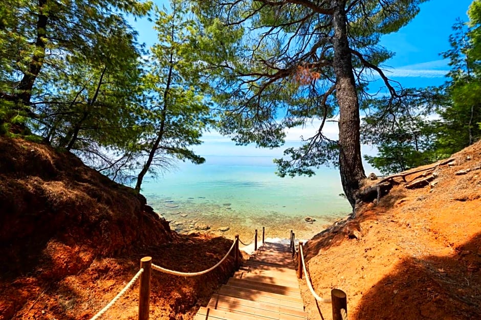 Amantes Villas and Suites